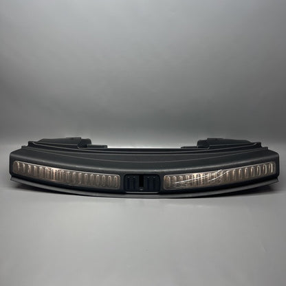 95B864483J PORSCHE MACAN REAR TRIM PANEL SILL 2015 2016 2017 2018 2019 OEM 95B864483J