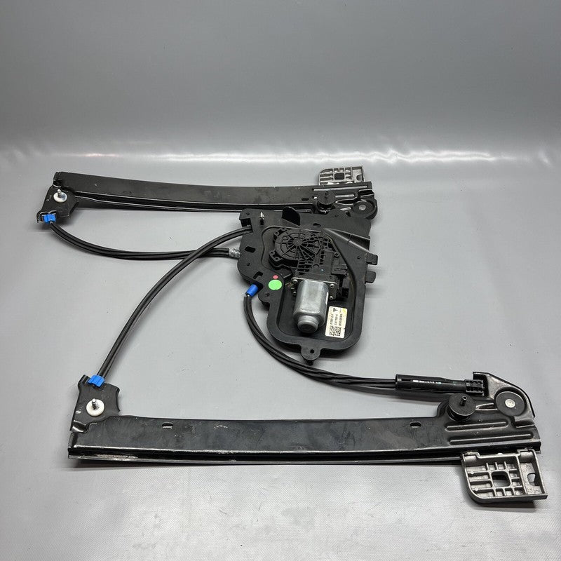1096621-02-D TESLA MODEL 3 WINDOW REGULATOR RIGHT FRONT 2017 18 19 2020 OEM 1096621-02-D