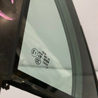 7P6845114E PORSCHE CAYENNE RIGHT FRONT DOOR CORNER GLASS 2010 2011 2012 2013 2014 2015 2016