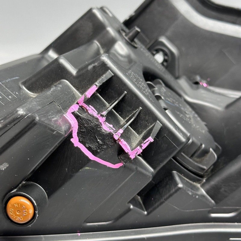 92203-CW200 HYUNDAI TUCSON HEADLIGHT RIGHT PASSENGER 2022 2023 2024 LED OEM 92203-CW200