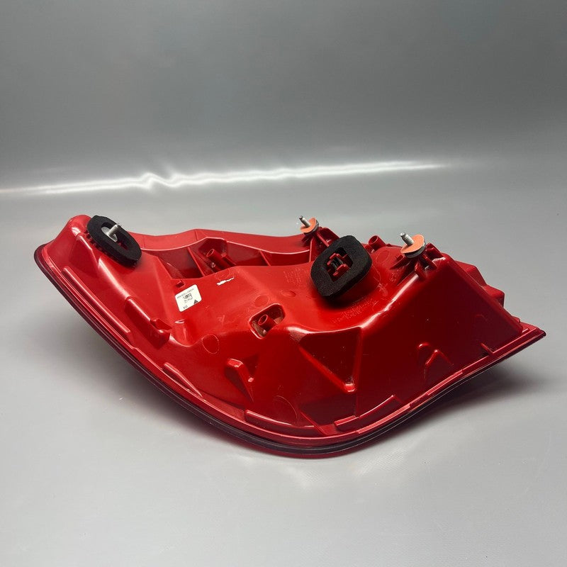 BMW 740 TAIL LIGHT RIGHT PASSENGER 2009 2010 2011 2012 LED OEM
