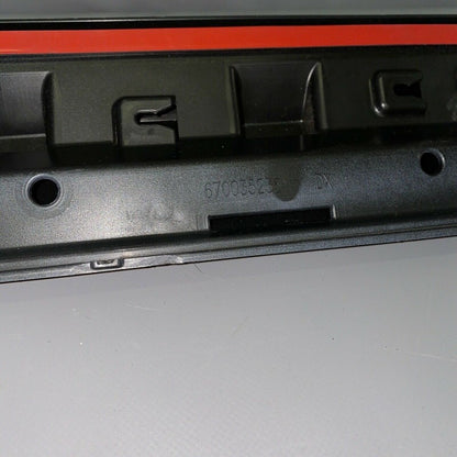 670035235 MASERATI LEVANTE RIGHT FRONT DOOR TRIM MOLDING 2017 2018 2019 OEM 670035235