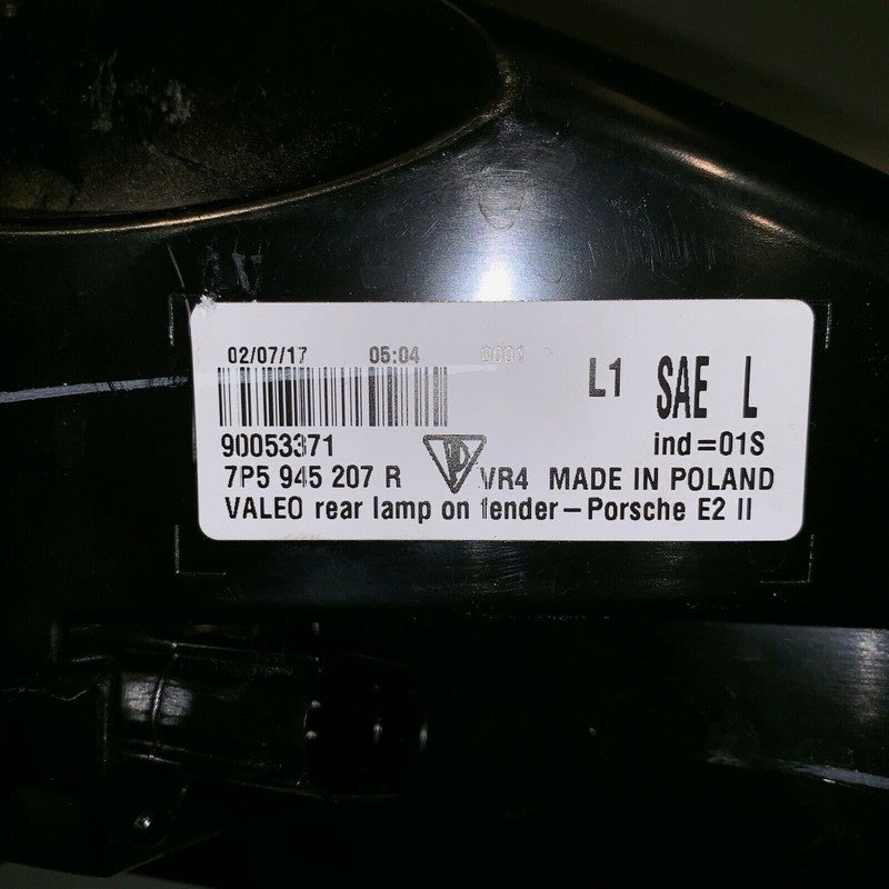 7P5945207R PORSCHE CAYENNE TAIL LIGHT LEFT DRIVER SIDE 2015 2016 2017 LED OEM