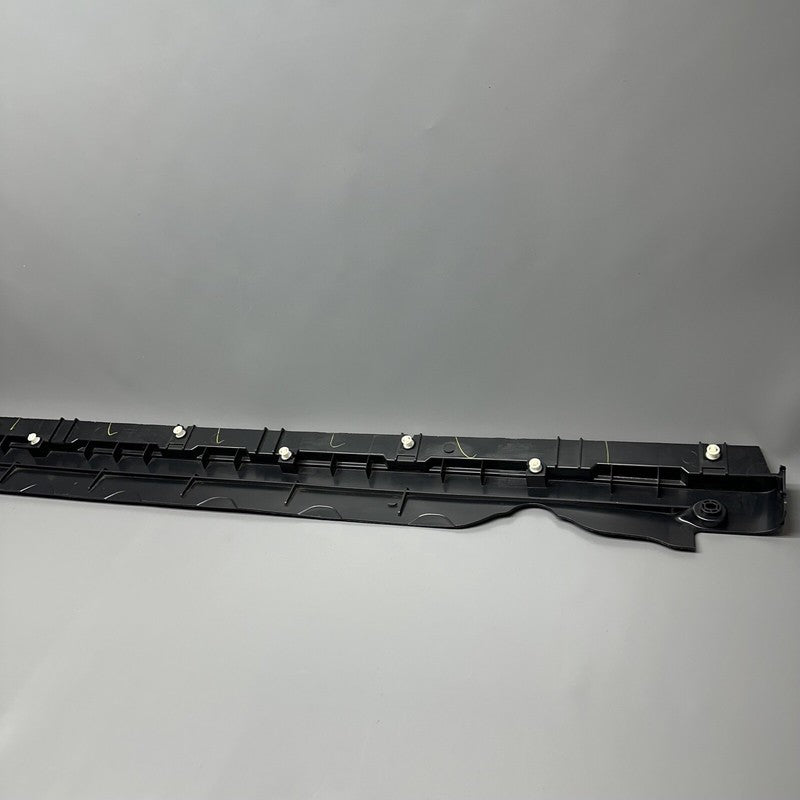 1497741-00-C TESLA MODEL Y ROCKER MOLDING CARRIER LEFT 2020 2021 2022 2023 OEM 1497741-00-C