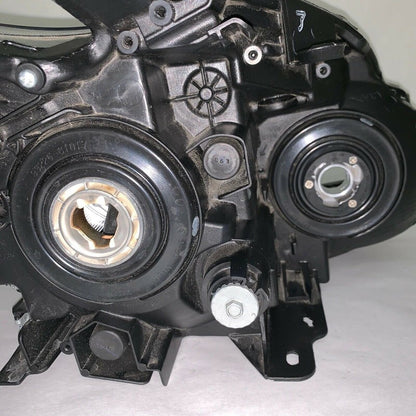TOYOTA PRIUS HEADLIGHT LEFT DRIVER 2012 2013 2014 HALOGEN OEM