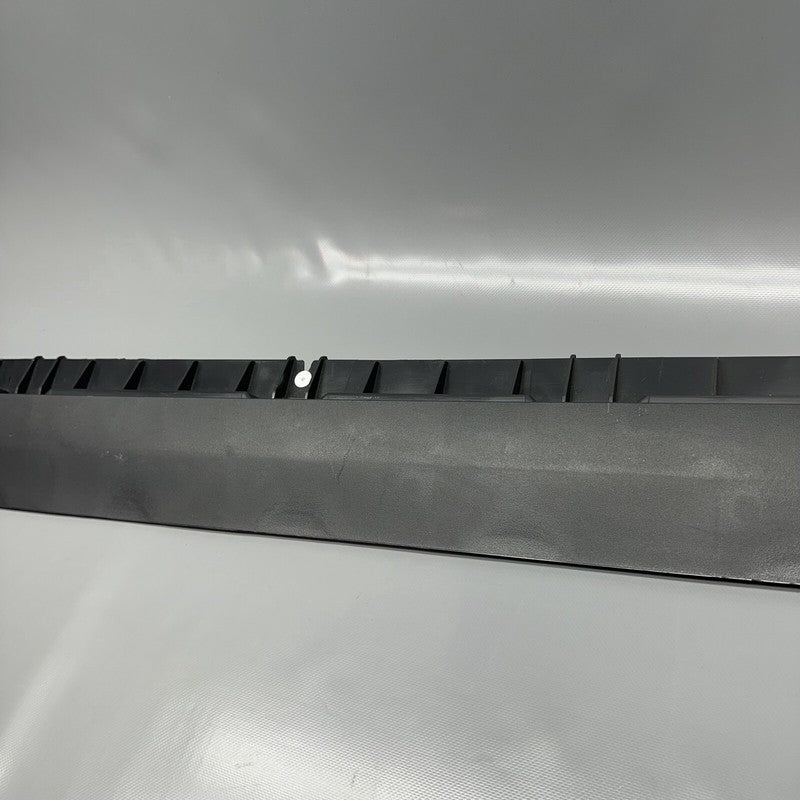 1497741-00-C TESLA MODEL Y ROCKER MOLDING CARRIER LEFT 2020 2021 2022 2023 OEM 1497741-00-C