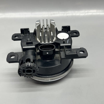 670033497 MASERATI LEVANTE FOG LIGHT LEFT RIGHT 2017 2018 2019 2020 OEM 670033497