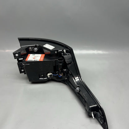 LR060321 RANGE ROVER SPORT HSE TAIL LIGHT RIGHT PASSENGER 2014 2015 2016 2017 OEM LR06032