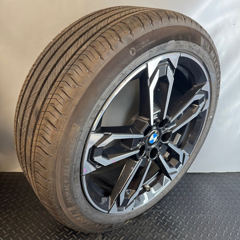 BMW X1 WHEEL RIM 19 INCH 2022 2023 2024 2025 OEM 6898051