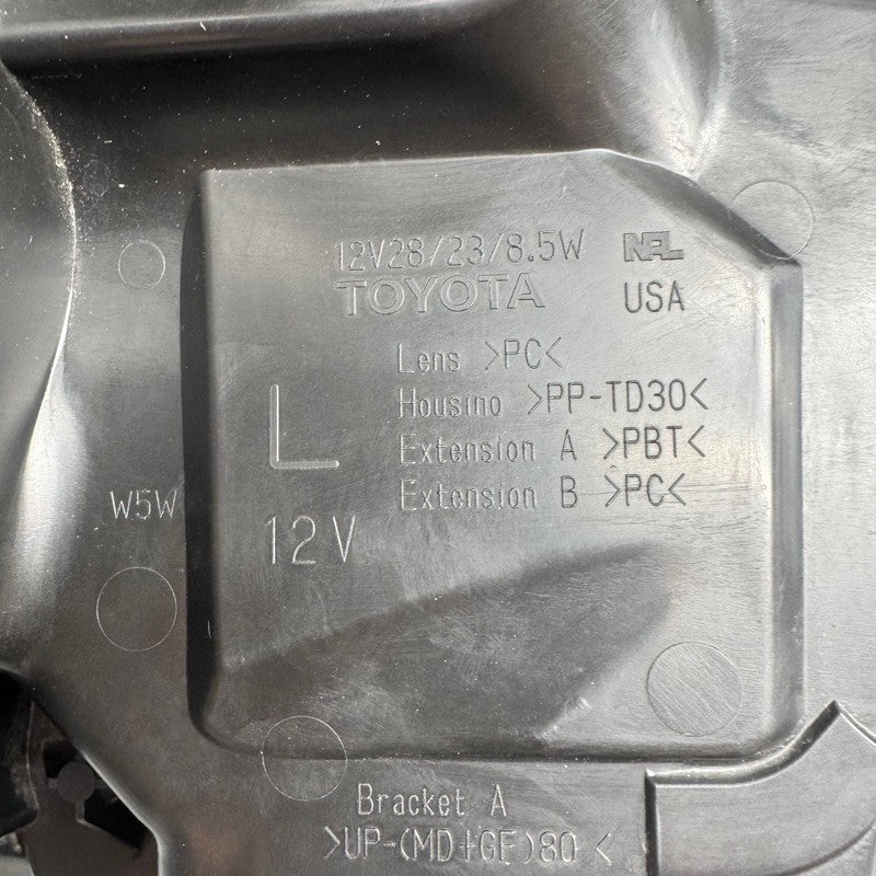 TOYOTA CAMRY HEADLIGHT LEFT DRIVER 2018 2019 2020 LED OEM