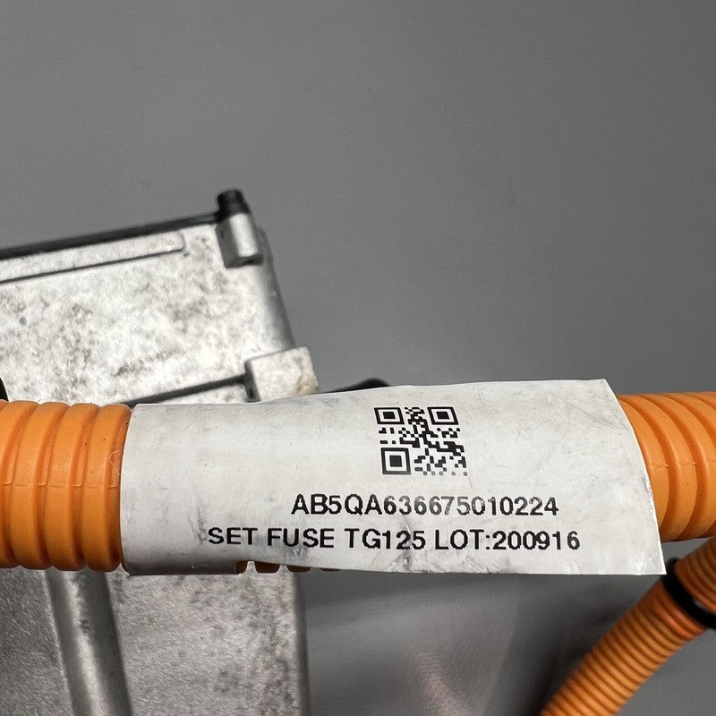 1048941-00-F TESLA MODEL X ELECTRIC BATTERY HEATER 2016 2017 2018 2019 2020 OEM 1048941-00-F