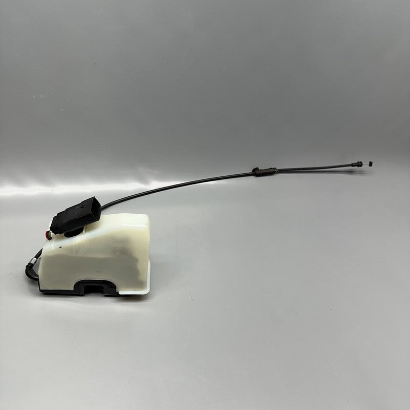 1084917-00-D TESLA MODEL X DOOR LATCH RIGHT FRONT 2016 2017 2018 2019 2020 OEM 1084917-00-D