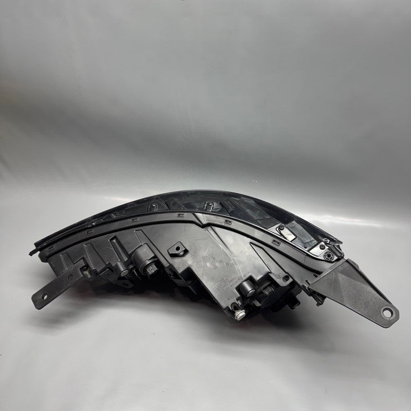 KIA SOUL HEADLIGHT RIGHT PASSENGER 2023 2024 HALOGEN OEM