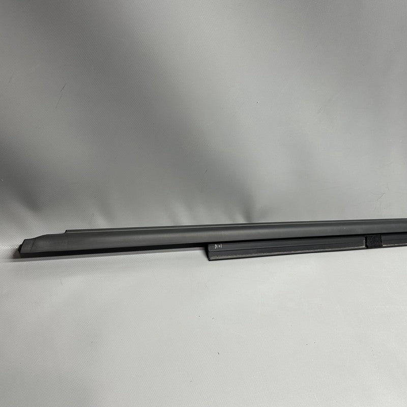 8U0837477 AUDI Q3 BELT WEATHER STRIP LEFT 2015 2016 2017 2018 OEM 8U0837477