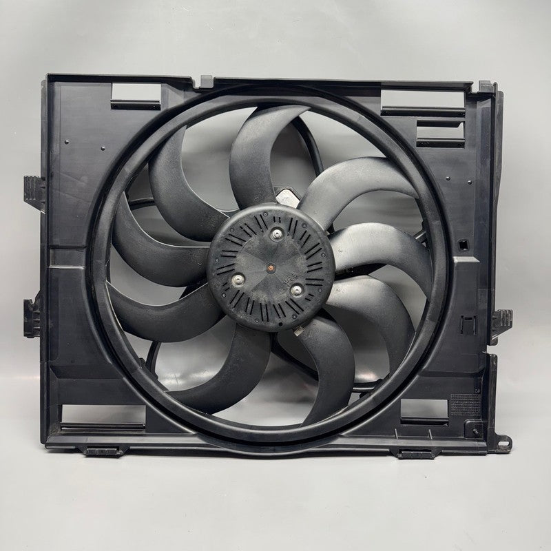 8625440 BMW 228I RADIATOR FAN 335I 435I 2016 2017 2018 2019 2020 OEM 8625440