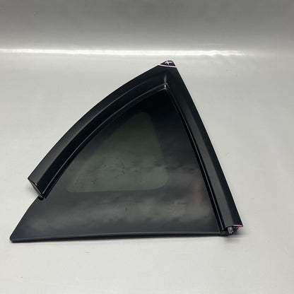 1495741-00-E TESLA MODEL Y QUARTER GLASS RIGHT REAR 2020 2021 2022 2023 OEM 1495741-00-E