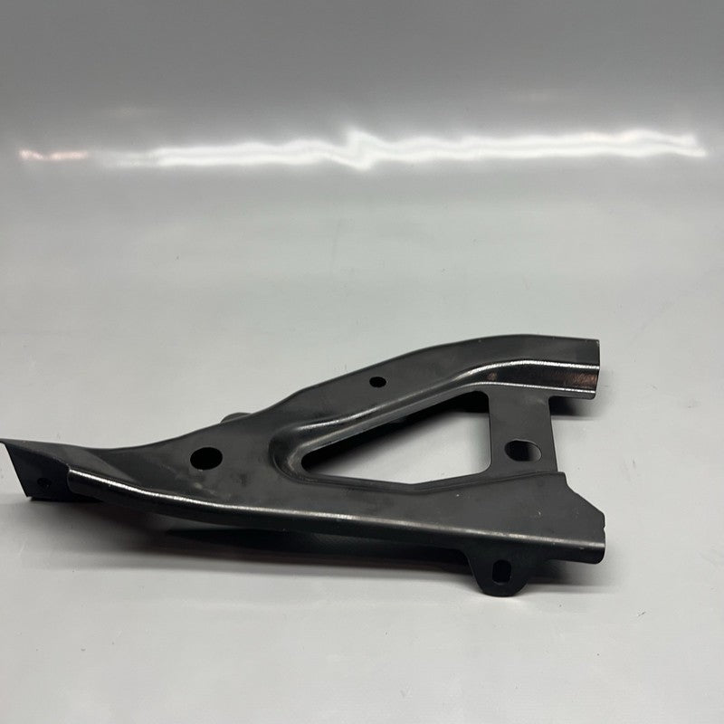 TESLA MODEL Y FENDER BRACKET RIGHT PASSENGER 2020 2021 2022 2023 OEM 