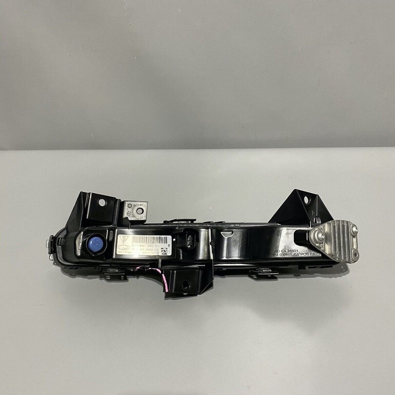PORSCHE PANAMERA HYBRID FOG LIGHT RIGHT SIDE LED 97063108251 OEM 2014 