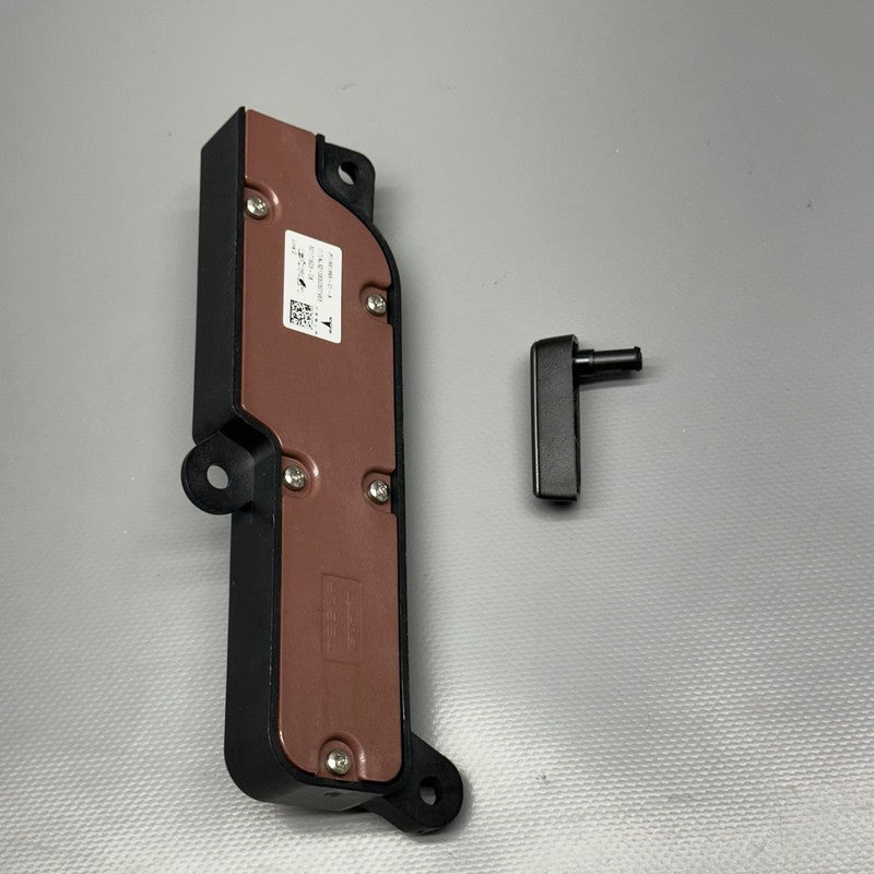 1551855-01-A TESLA MODEL 3 Y SEAT CONTROL SWITCH RIGHT FRONT OEM 1551855-01-A