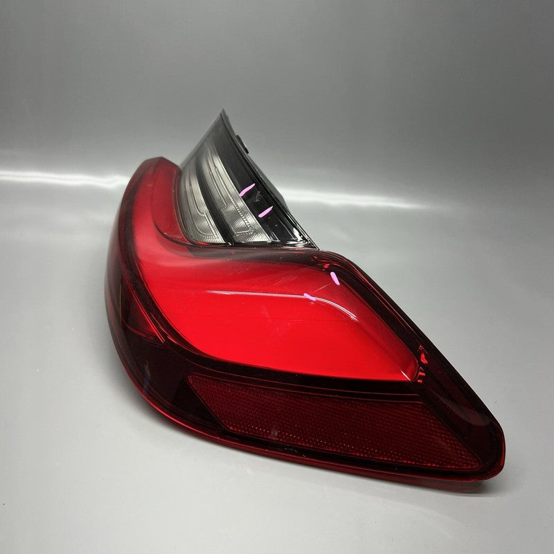 H45A3BCA201 BMW M3 TAIL LIGHT RIGHT PASSENGER LED OEM 2019 2020 2021 2022 H45A3BCA201