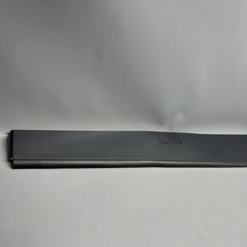 1741539-00-F TESLA CYBERTRUCK BEDSIDE SAIL APPLIQUE RIGHT 2023 2024 OEM 1741539-00-F
