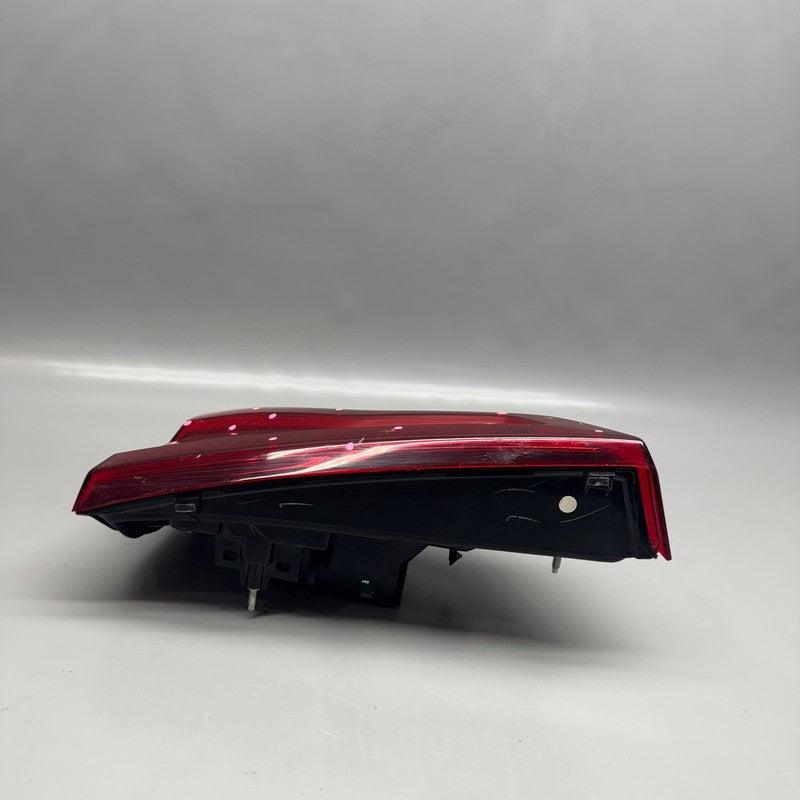 BMW X3M TAIL LIGHT RIGHT INNER PASSENGER 2018 2019 2020 2021 OEM 89853
