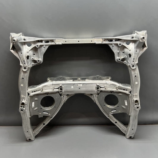 6861106 BMW 750 CROSSMEMBER FRONT SUBFRAME 2016 2017 2018 2019 OEM 6861106