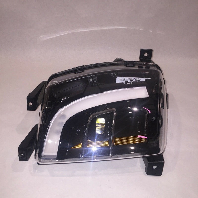 1034327-00-A TESLA MODEL X RIGHT PASSENGER SIDE FOG LIGHT 2015 2016 2017 2018 OEM