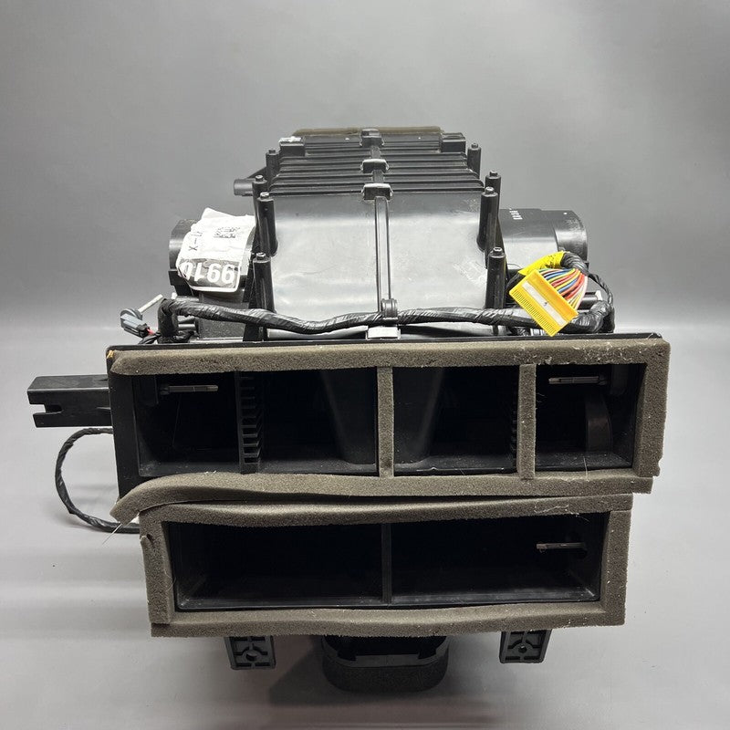 1037530-00-D TESLA MODEL X HVAC HEATER BOX 2016 2017 2018 2019 2020 OEM 1037530-00-D