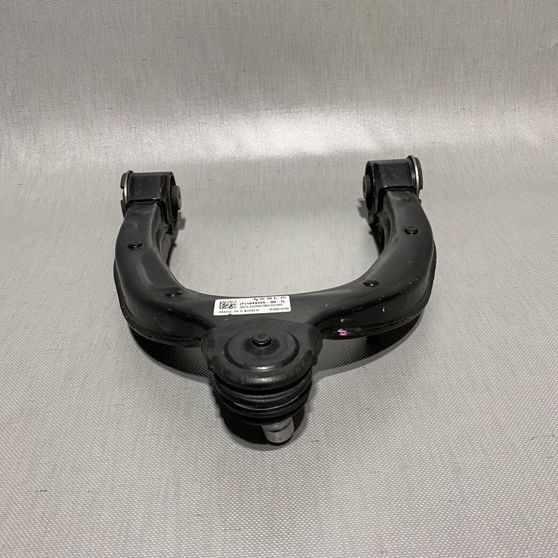 1044326-00-G TESLA MODEL 3 UPPER CONTROL ARM RIGHT FRONT RWD 1044326-00-G 2017 2018 2019 OEM