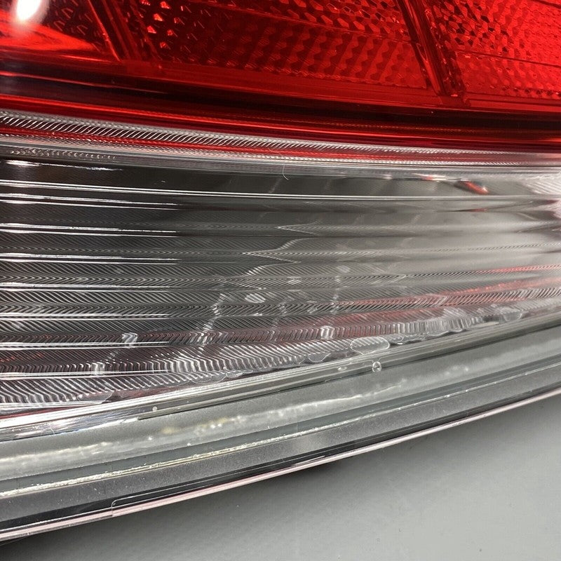 HYUNDAI ELANTRA TAIL LIGHT LEFT DRIVER 2021 2022 OEM 92401AA020 DAMAGE