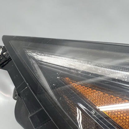 TOYOTA GRAND HIGHLANDER HEADLIGHT RIGHT PASSENGER 2024 2025 LED OEM