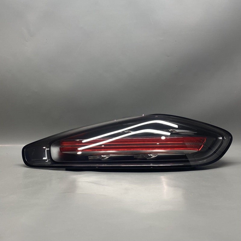 982945096N PORSCHE 718 BOXTER 982 TAIL LIGHT RIGHT SIDE 982945096N 2017 2018 2019 2020 OEM