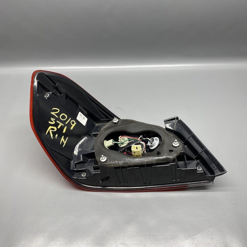 SUBARU WRX TAIL LIGHT RIGHT PASSENGER 84201VA020 2015 2016 17 18 19 20