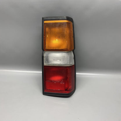 NISSAN PATHFINDER TAIL LIGHT RIGHT PASSENGER 1987 88 89 90 91 92 93 94 1995 OEM