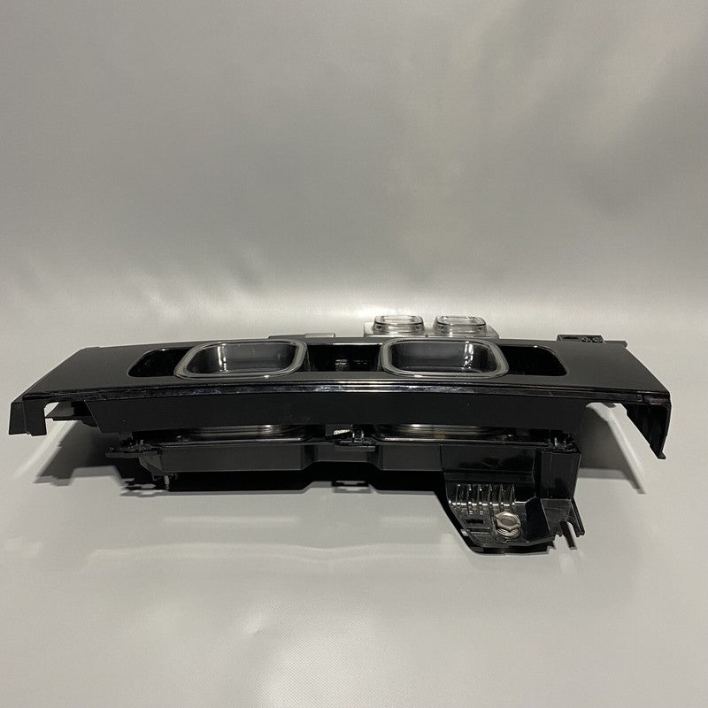 LR129773 LAND ROVER DEFENDER TAIL LIGHT RIGHT PASSENGER LED 2020 2021 LR129773