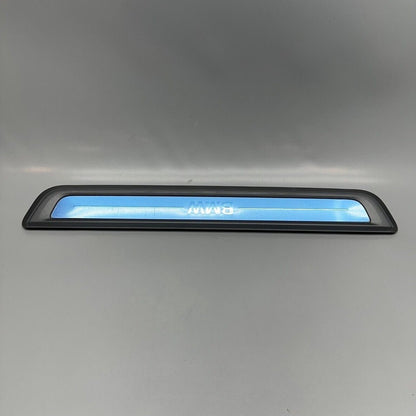 7407387 BMW 330 DOOR SILL PLATE LEFT FRONT 2019 2020 2021 OEM 7407387