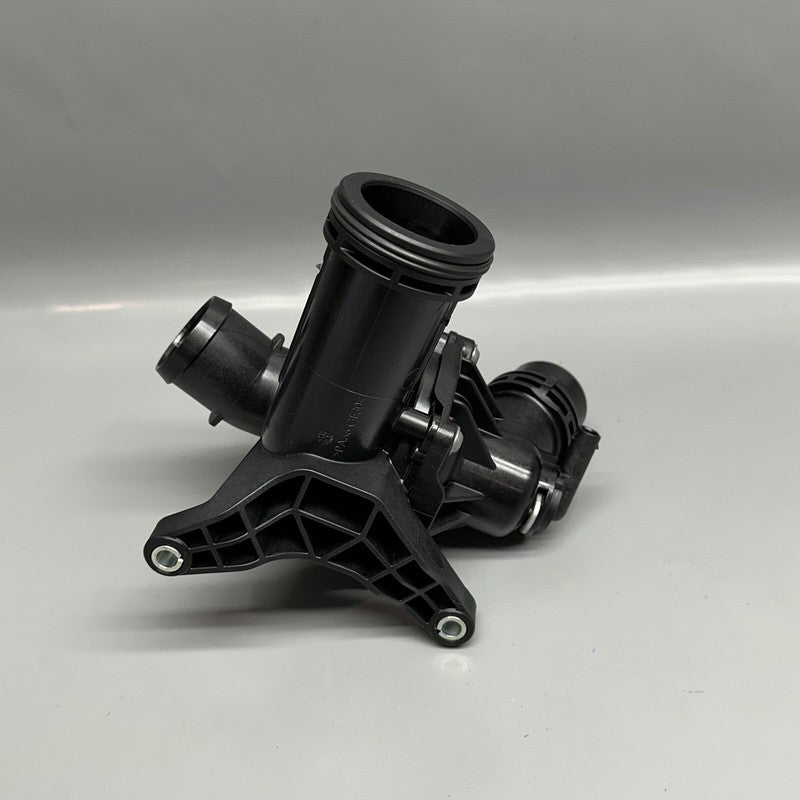 J6P3-8575-AD LAND ROVER DEFENDER ENGINE COOLANT THERMOSTAT HOUSING 2023 OEM J6P3-8575-AD