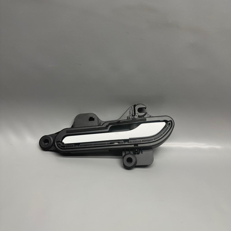 TESLA MODEL 3 DOOR HANDLE LEFT FRONT 2017 2018 2019 2020 2021 2022 202