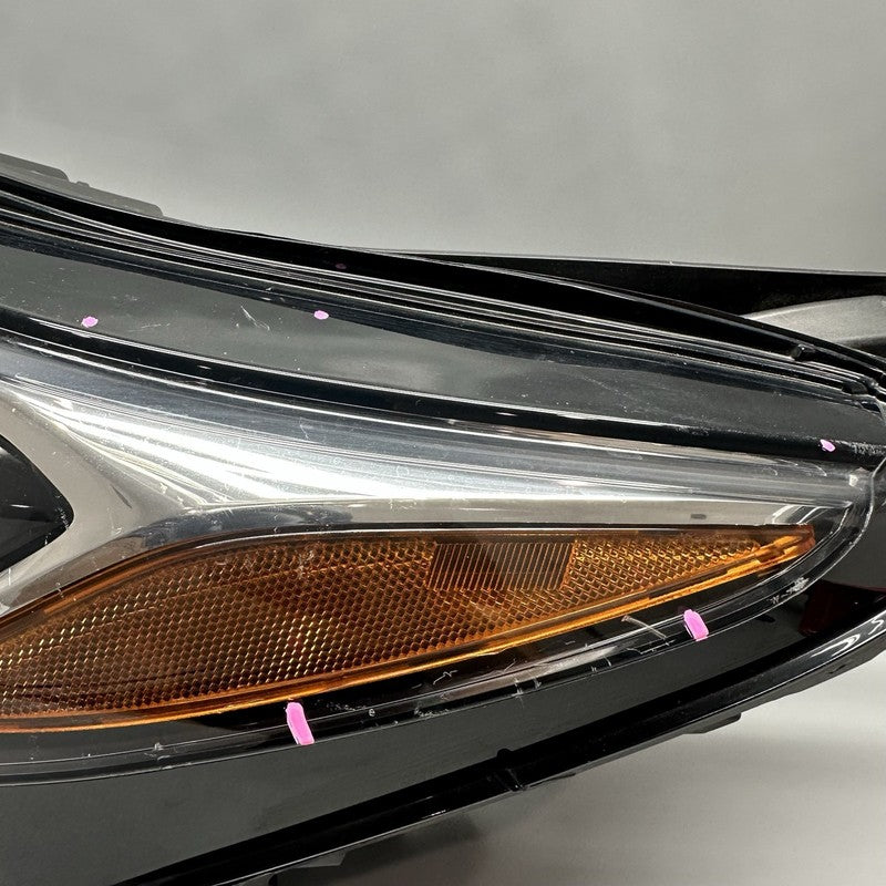 84753435 CHEVY EQUINOX HEADLIGHT LEFT DRIVER 2018 2019 2020 2021 OEM 84753435