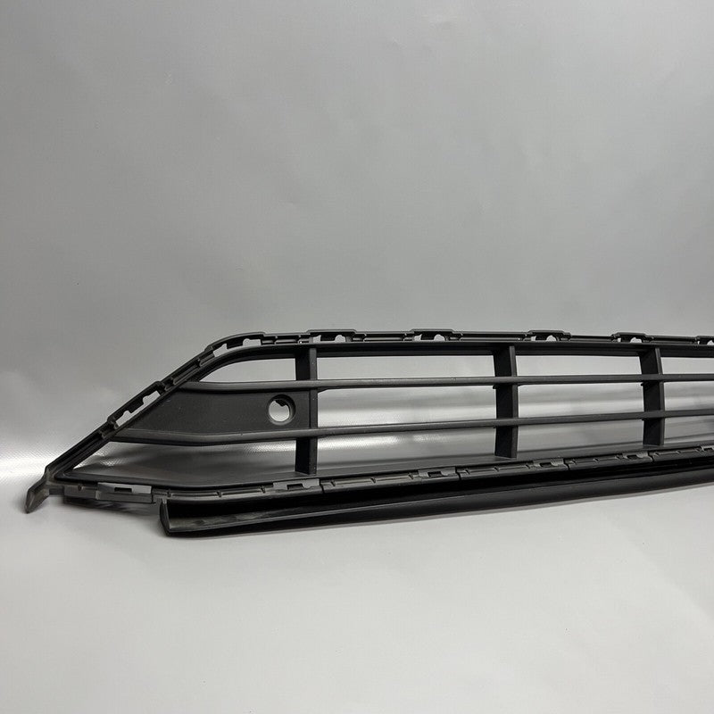 31663497 VOLVO XC90 GRILLE LOWER FRONT BUMPER  2020 2021 2022 2023 OEM 31663497