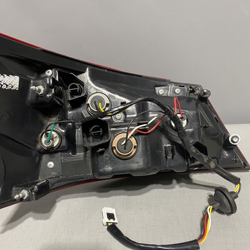 NISSAN ALTIMA TAIL LIGHT RIGHT PASSENGER 2016 2017 2018 OEM