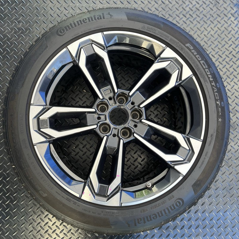 6898051 BMW X1 WHEEL RIM SET 19 INCH 2022 2023 2024 OEM 6898051