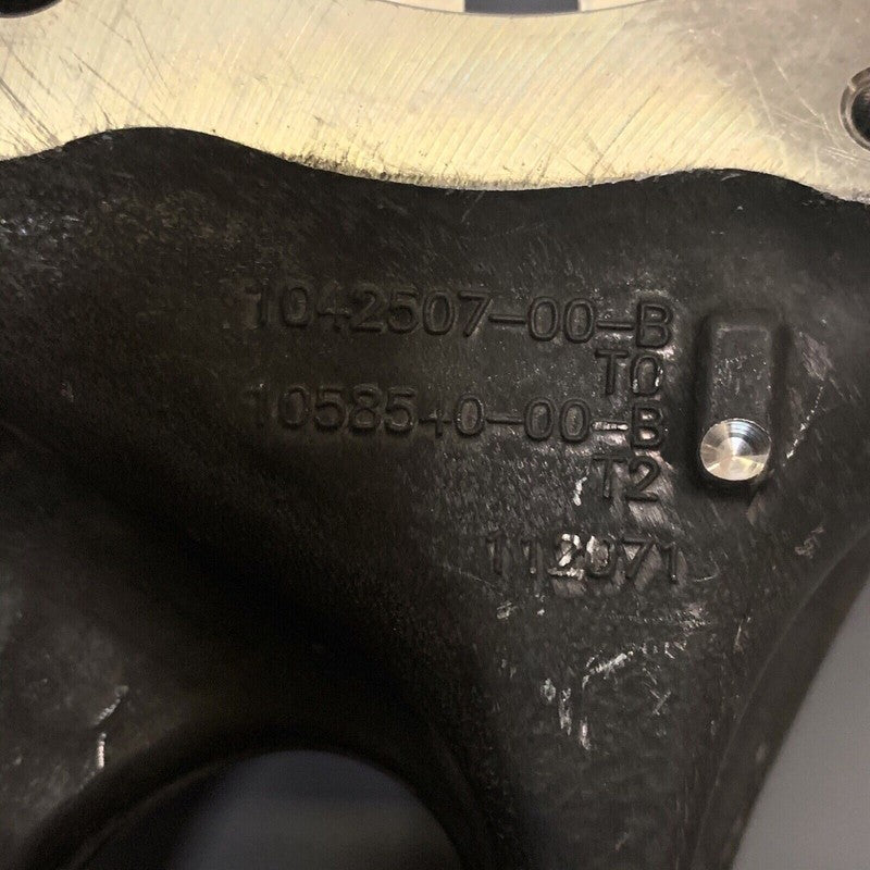 1042507-00-B TESLA MODEL S RIGHT REAR KNUCKLE 1042507-00-B 2012 2013 2014 2015 2016 OEM