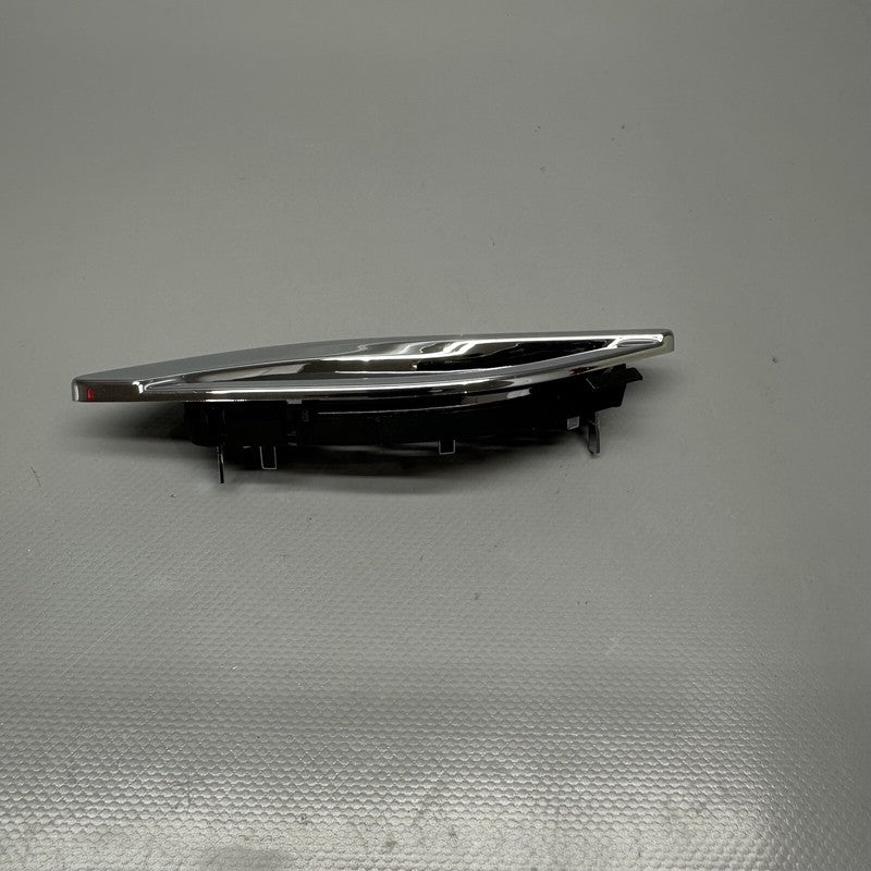 670013529 MASERATI QUATTROPORTE LATERAL AIR VENT RIGHT OEM 670013529