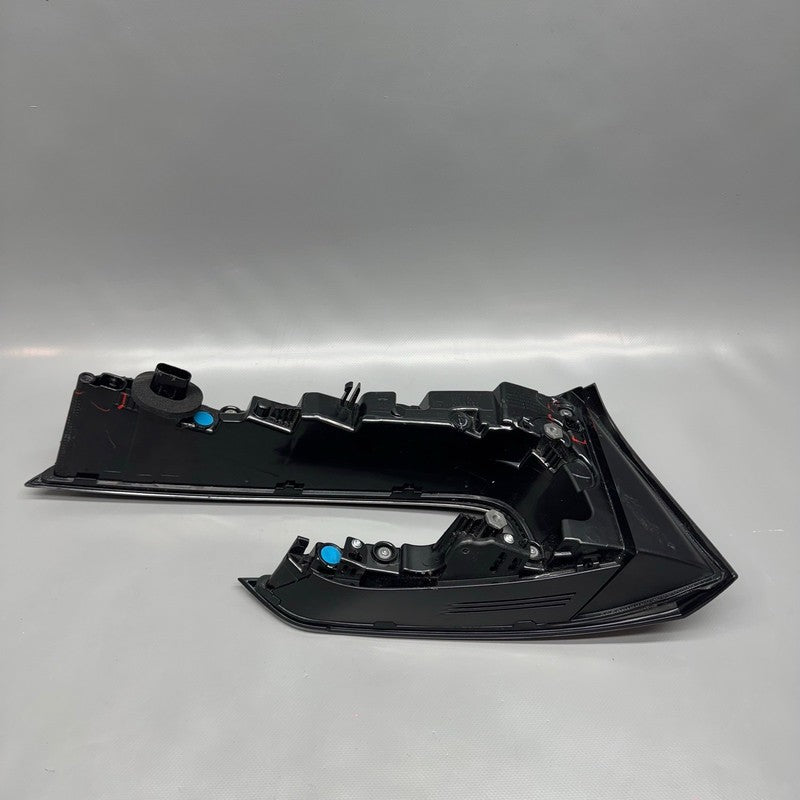 TESLA MODEL 3 TAIL LIGHT LEFT DRIVER 2024 2025 2026 OEM 1691498-00-F