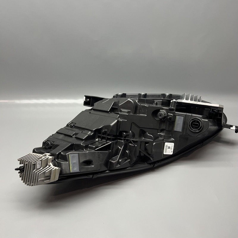 1077372-00-L TESLA MODEL 3 HEADLIGHT RIGHT PASSENGER LED 2017 2018 2019 2020 OEM 1077372-00-L