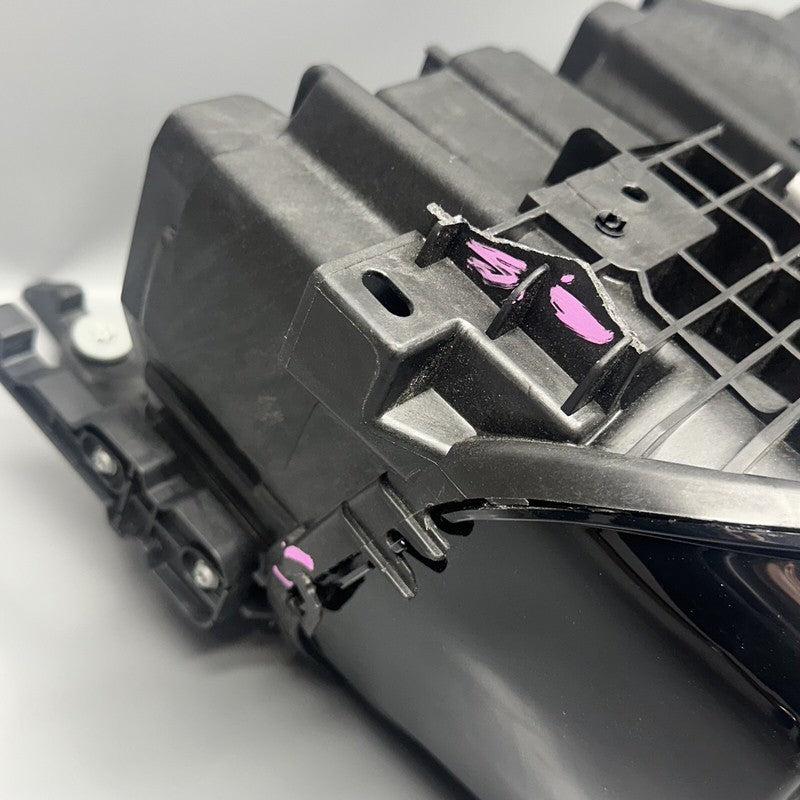 5a63713-05 BMW I7 HEADLIGHT LEFT DRIVER 2023 2024 LED 5A63713-05 LENS CHANGED 