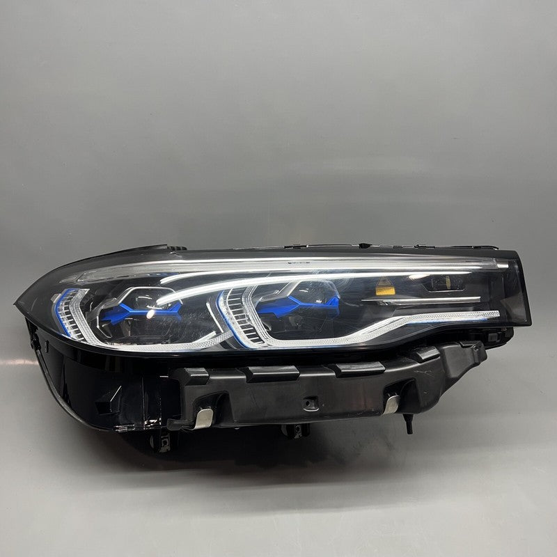 9481806-10 BMW X7 HEADLIGHT RIGHT PASSENGER 2019 2020 2021 LASER LED OEM 9481806