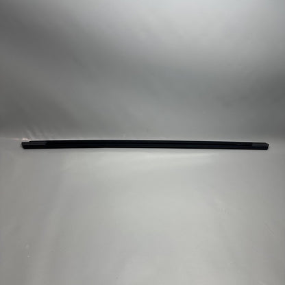 TESLA MODEL Y DOOR WINDOW BELT RIGHT REAR 2020 2021 2022 2023 OEM 